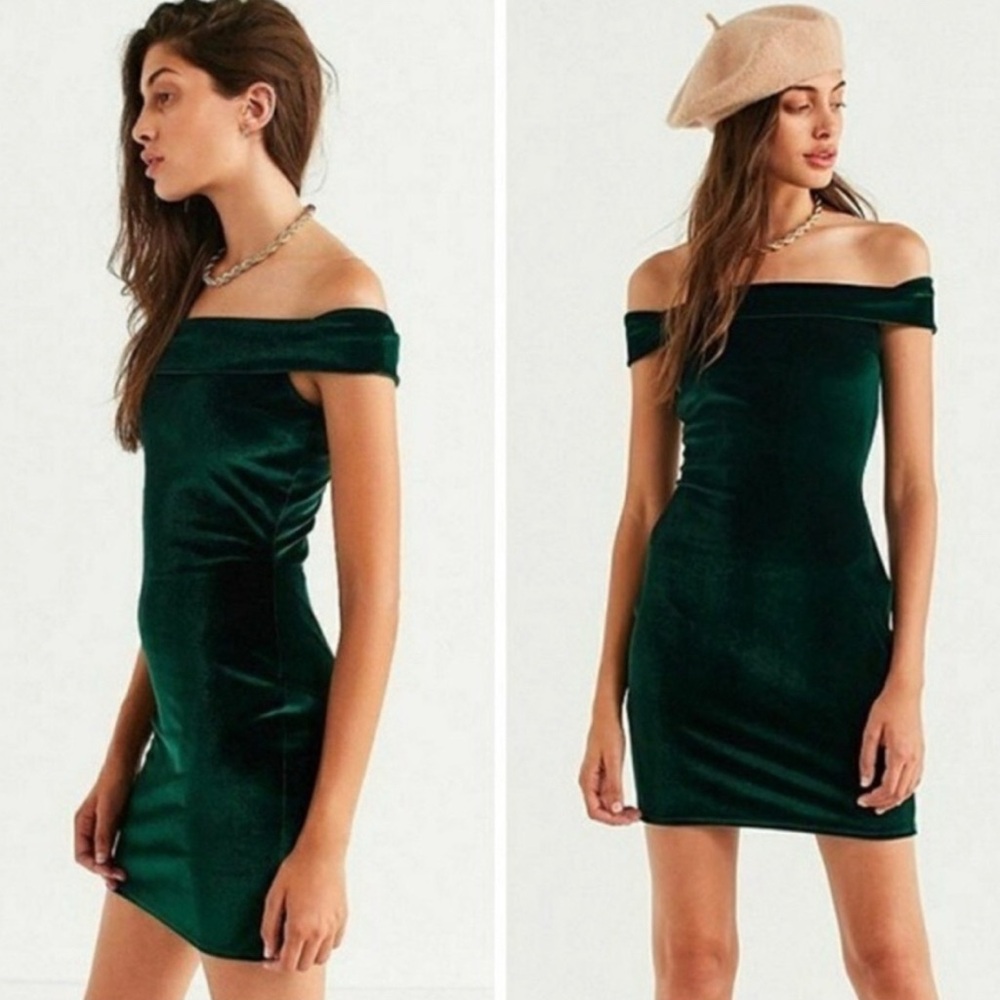 Urban Outfitters Velvet Green Off-The-Shoulder Mini Dress